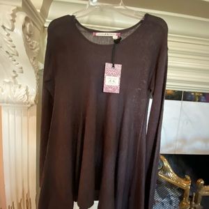 CHELSEA AND VIOLET SWEATER.  NWT